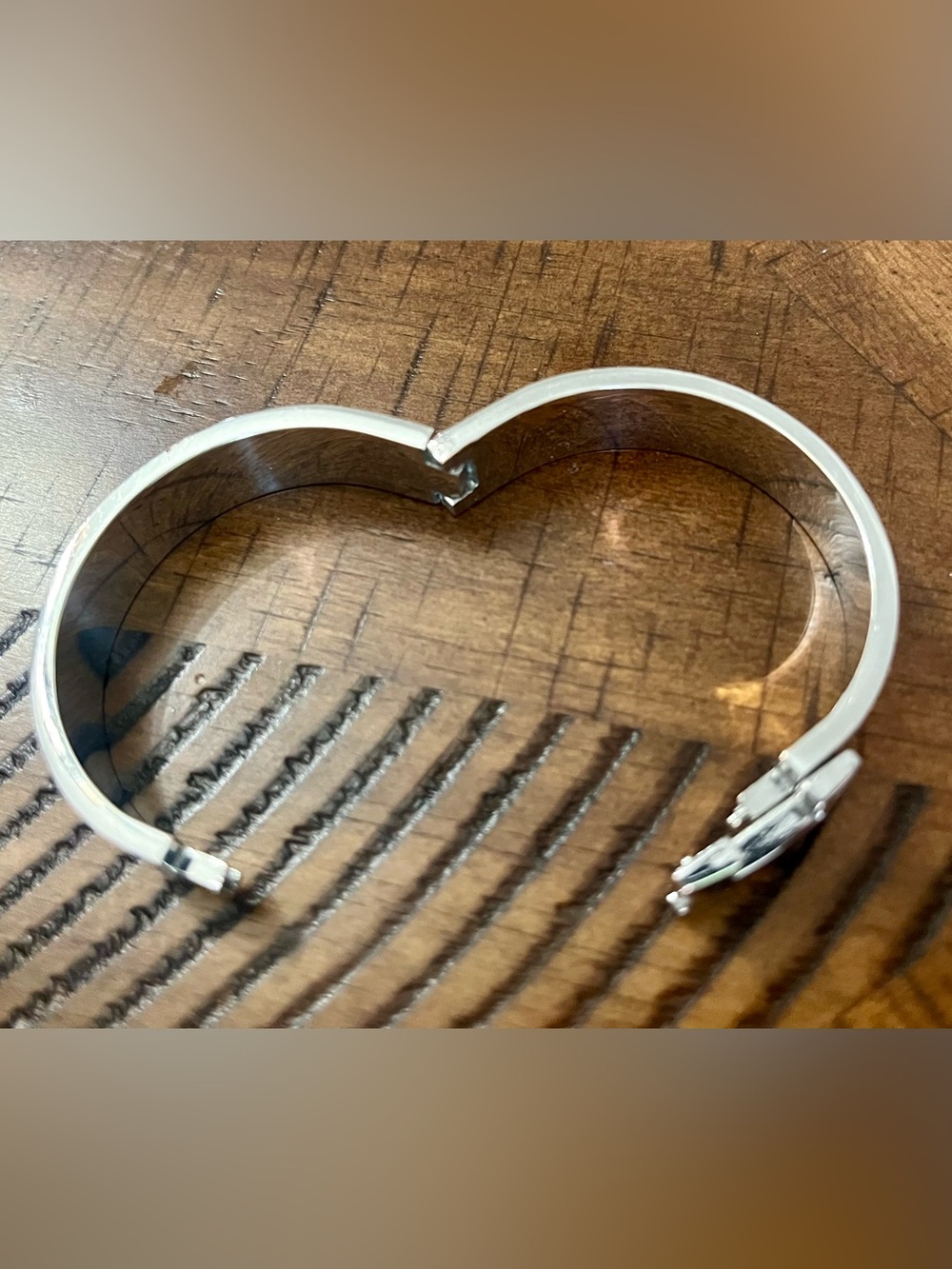 Silver & Orange H Bangle Click Bracelet Costume Jewelry High End Look - Picture 6 of 13